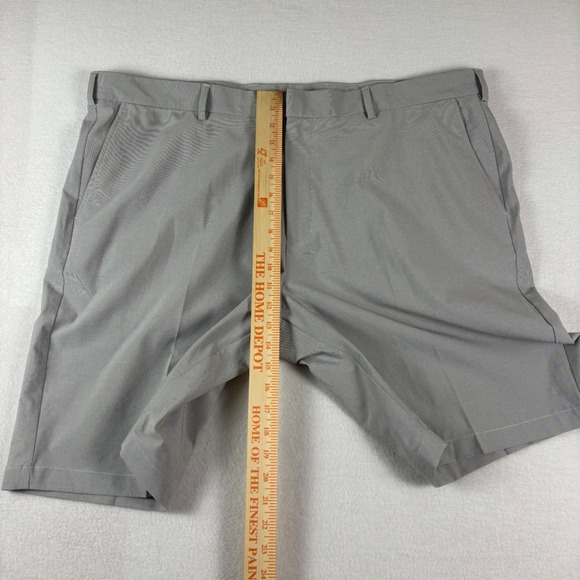 Mens Gray Micro Stripe Flat Front Golf Shorts Casual Performance Size 42 - Picture 6 of 16